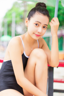 劳拉